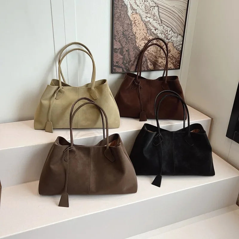 Kyoto Soft Leather Hobo Bag - Image 3 of 4
