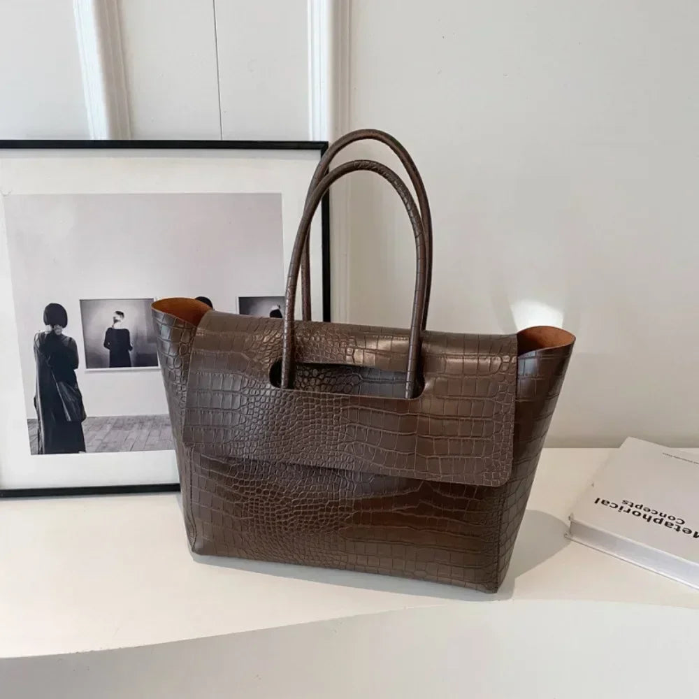 Elara Croc-Embossed Tote - Image 6 of 6