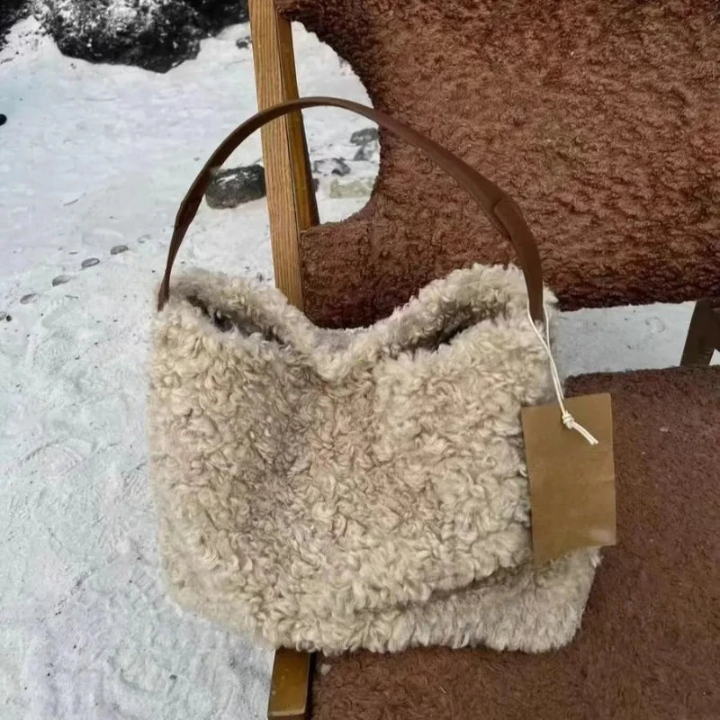 Naomi Sherpa Fleece Bag - Image 4 of 4
