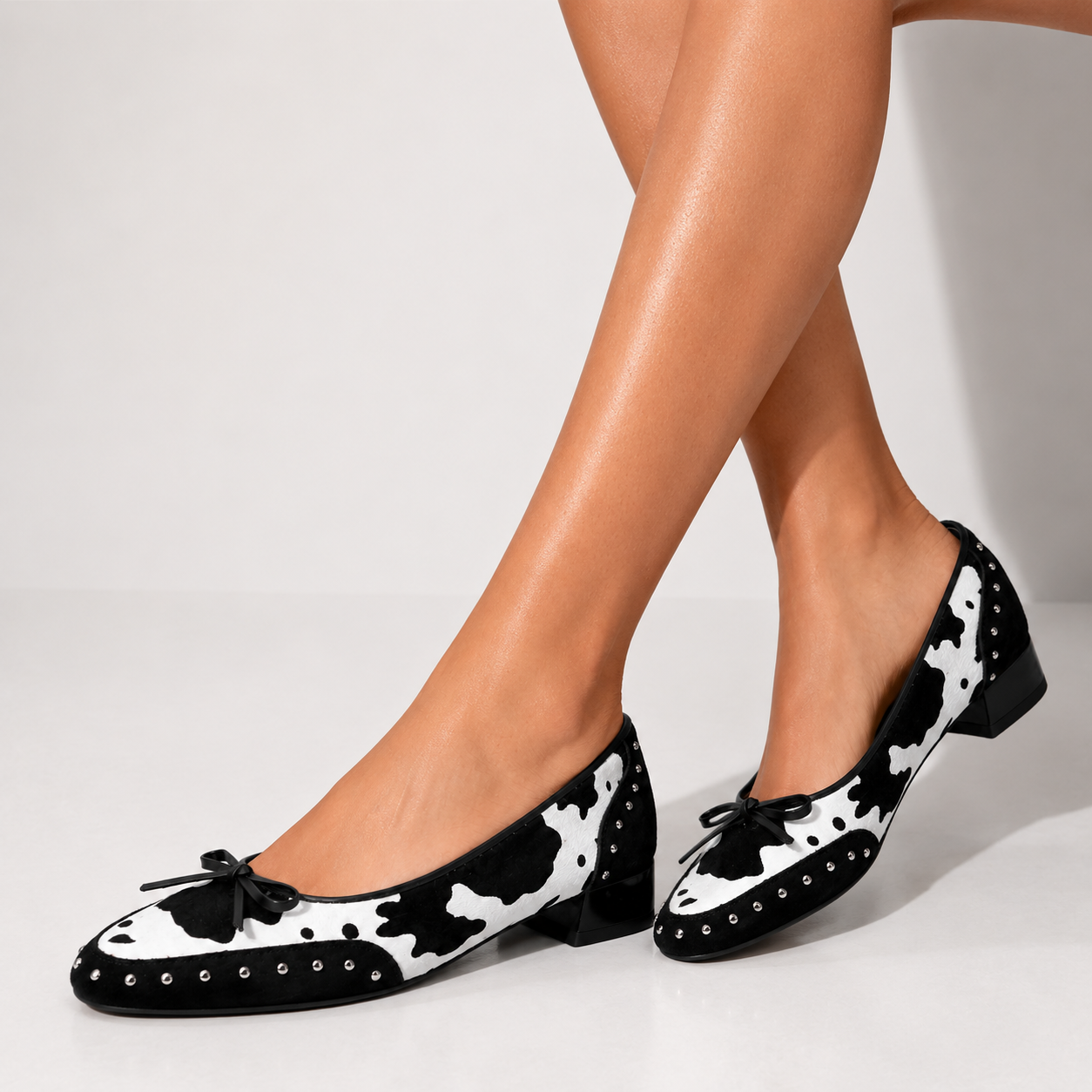 Arietty Cow-Print Flats