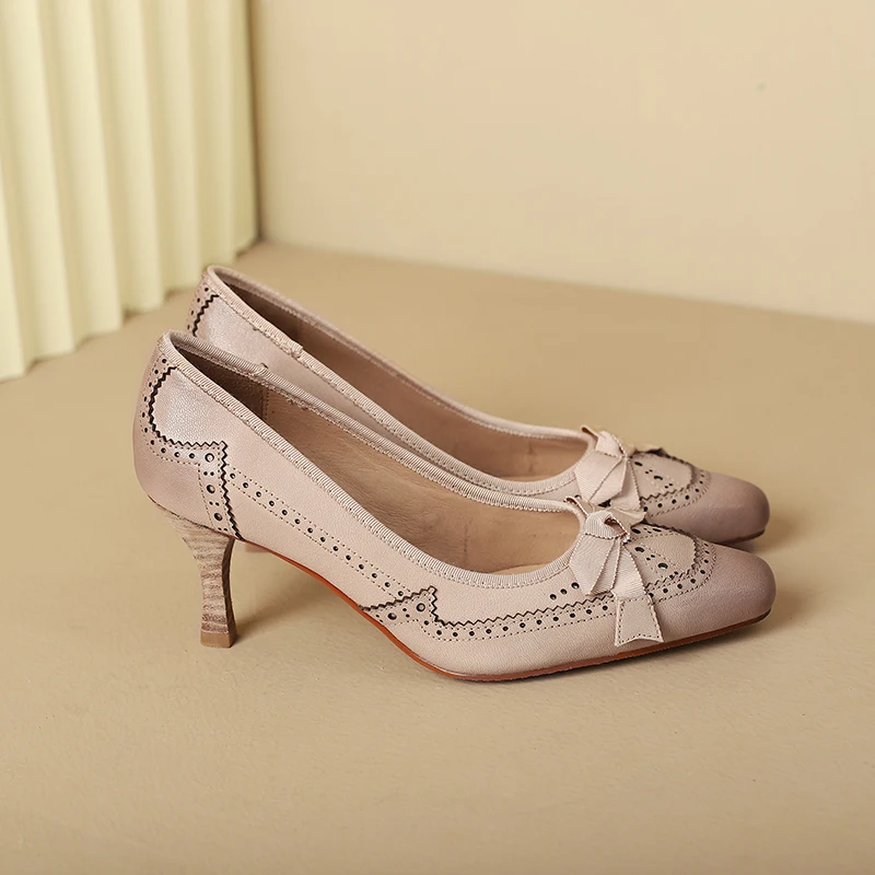 Square Toe Vintage Leather Bowknot Heels