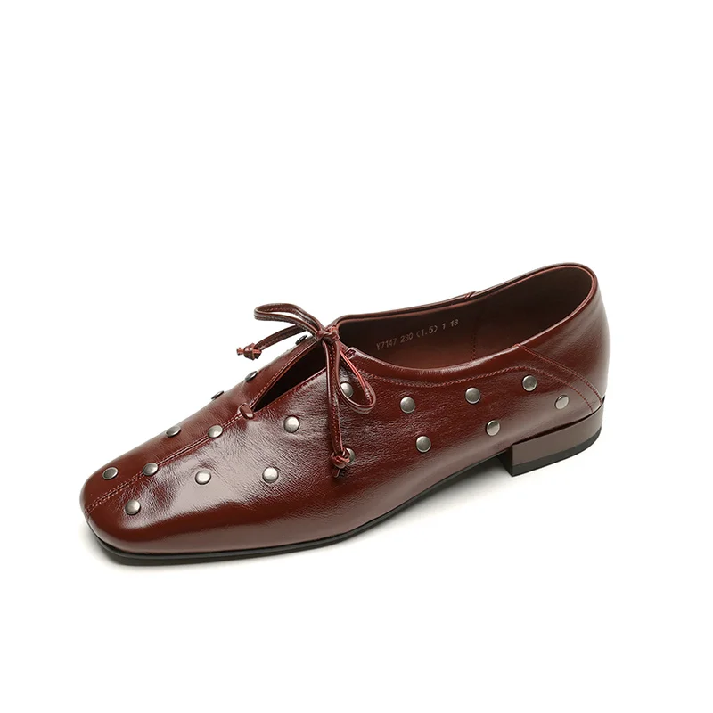 Rivanne Rivet Flats