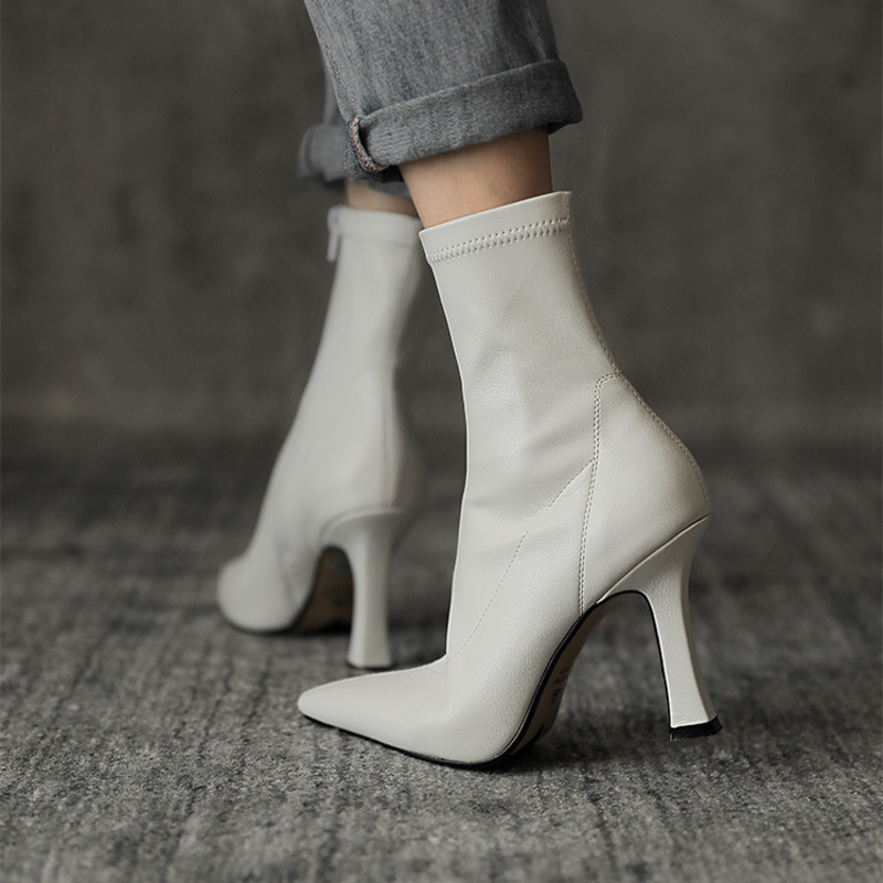 Mara Ankle Boots
