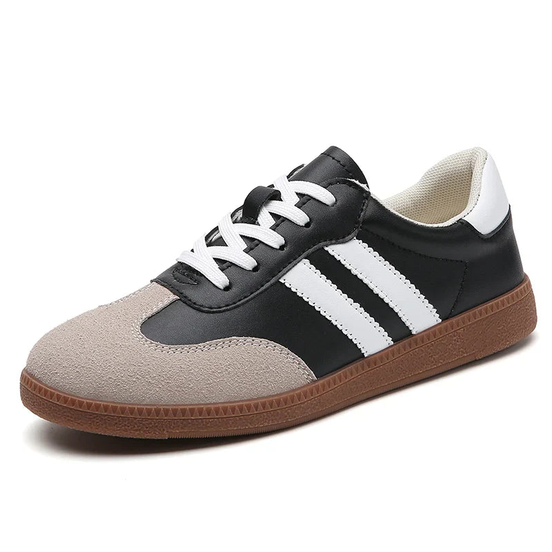 Brooklyn Low-Top Sneakers