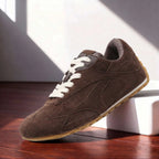 magnific__change-the-shoes-of-img1-with-the-shoe-of-img2-kee__89873.png